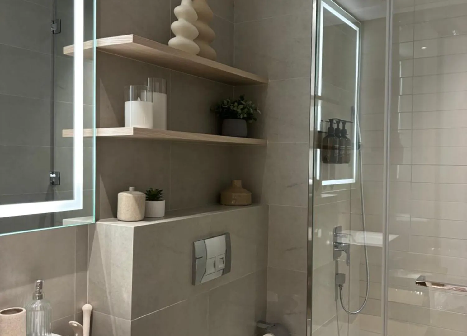 Oakley Square Oasis In Jvc Apartment Dubai United Arab Emirates